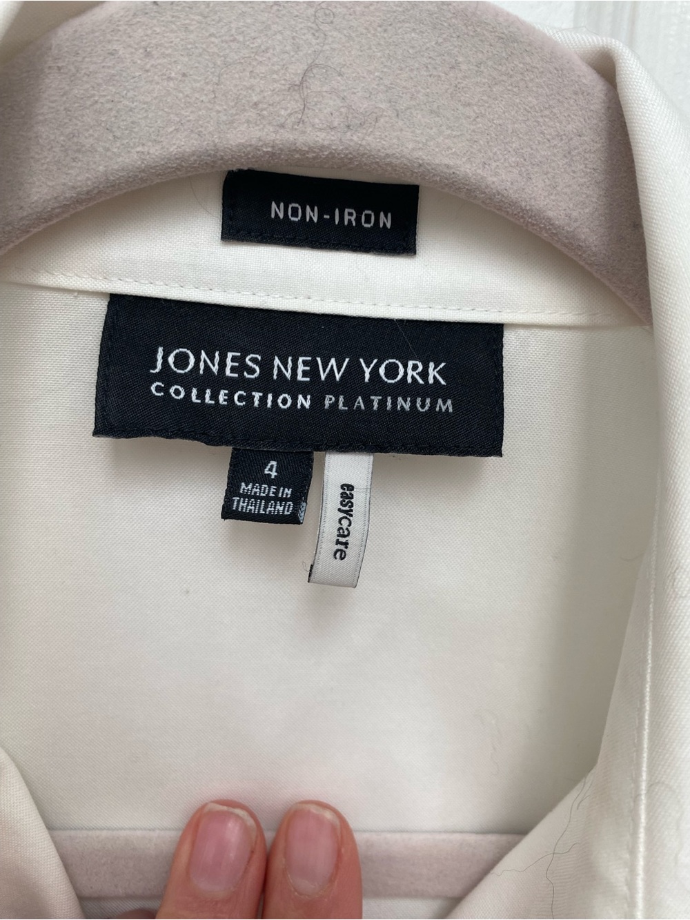 Jones New York Cream Non-Iron 100% Cotton Button-Down Blouse w French Cuffs - 4 - Picture 2 of 5
